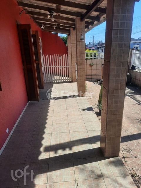 Image 10 - 900395