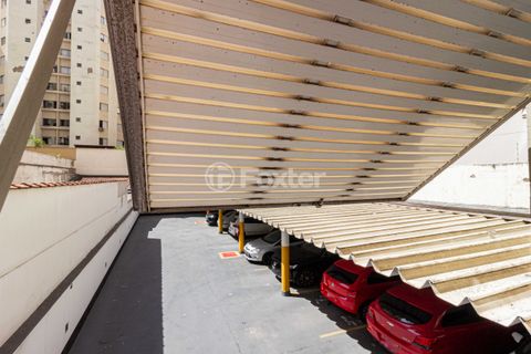 Image 17 - 900450