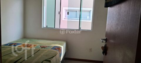 Image 4 - 900504