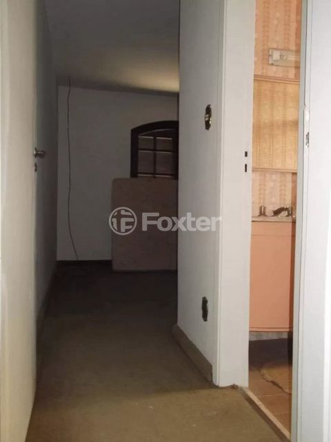 Image 1 - 900510