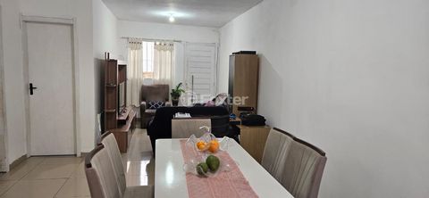 Image 1 - 900515
