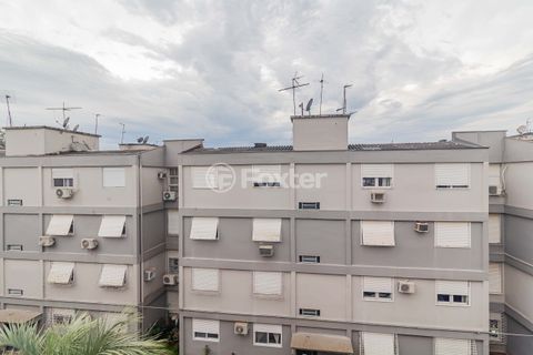 Image 4 - 900518