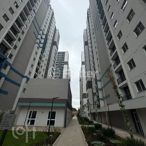 Image 5 - 900539
