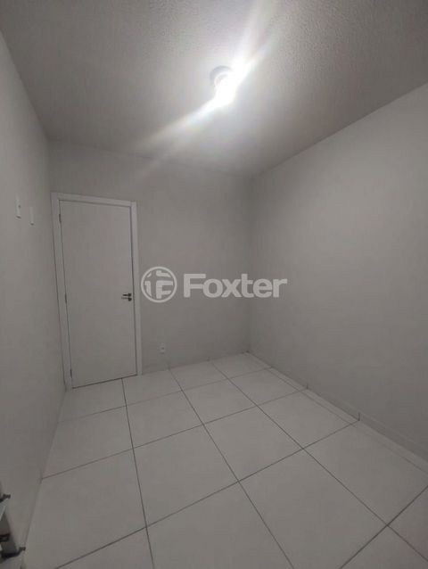 Image 4 - 900541