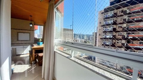 Image 4 - 900542