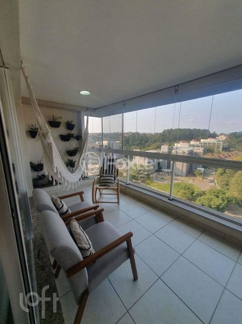 Image 3 - 900559