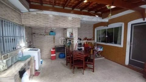 Image 3 - 900563