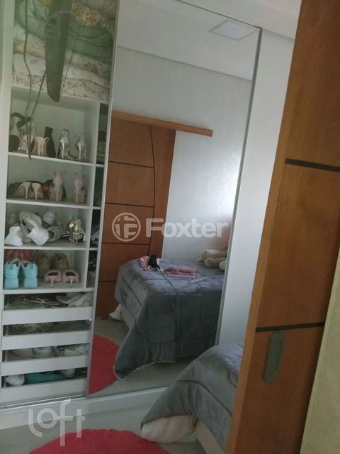 Image 7 - 900564