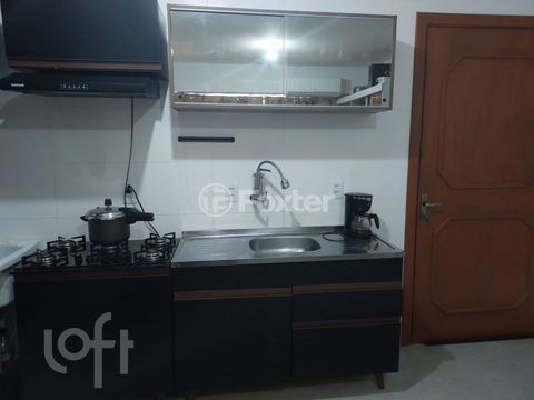 Image 4 - 900584