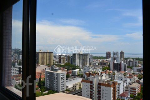 Image 4 - 900625
