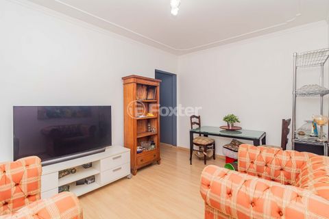 Image 3 - 900628