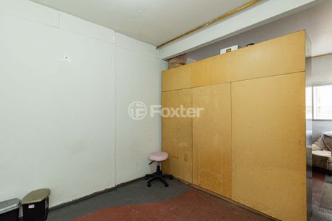 Image 4 - 900646
