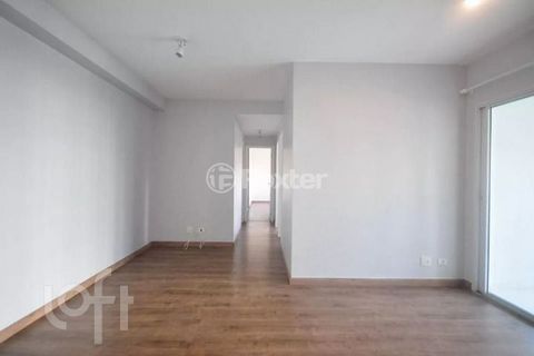Image 4 - 900666