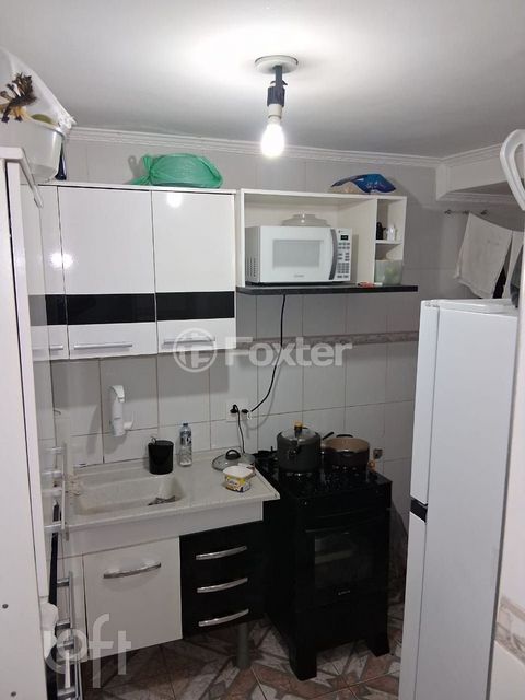 Image 3 - 900668