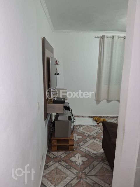 Image 1 - 900668