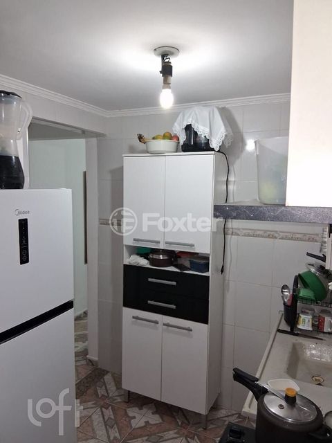 Image 4 - 900668
