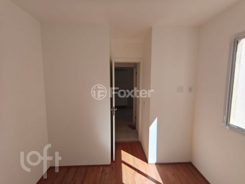 Image 7 - 900684