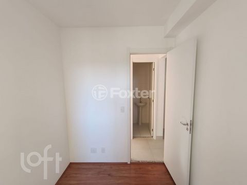 Image 4 - 900684