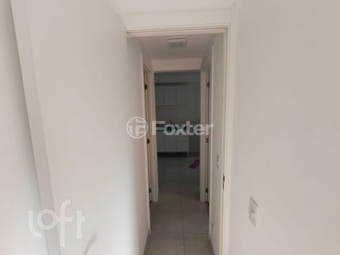 Image 8 - 900684