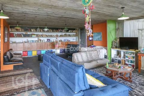 Image 9 - 900685
