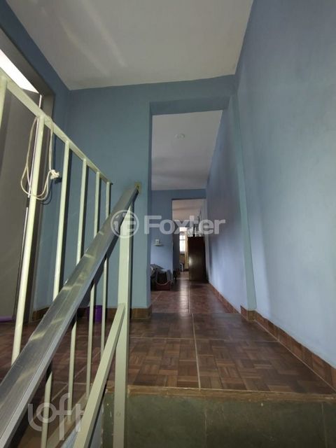 Image 6 - 900686