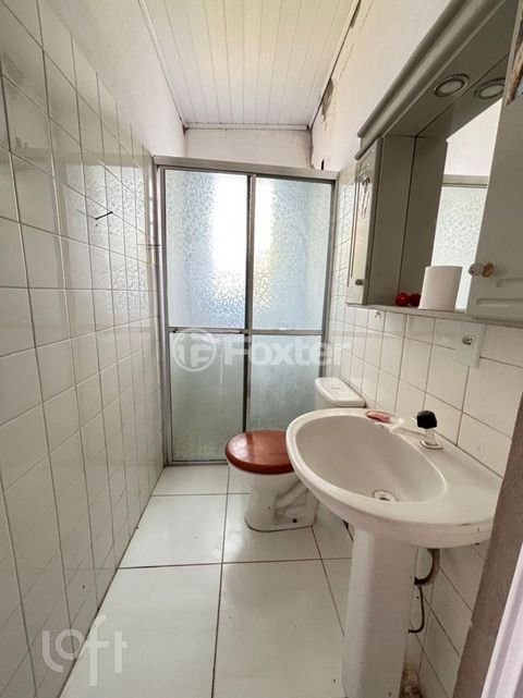 Image 13 - 900692