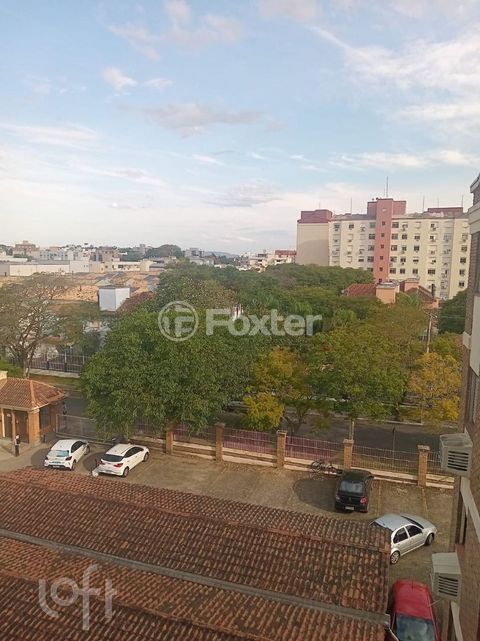 Image 7 - 900707