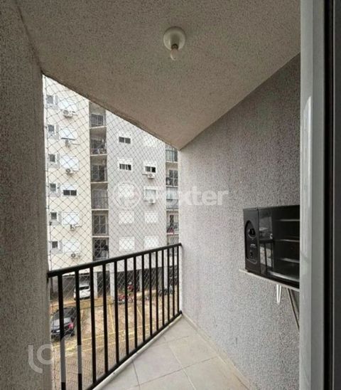 Image 5 - 900714