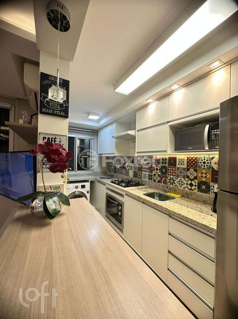 Image 3 - 900720