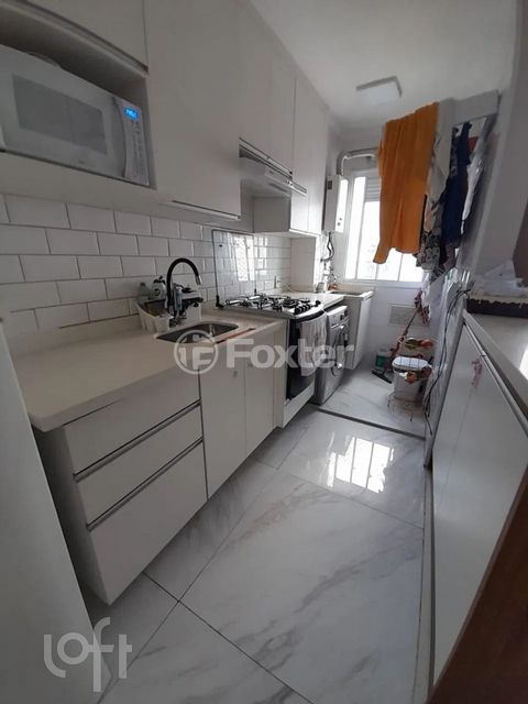Image 1 - 900731