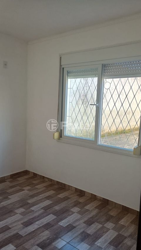 Image 4 - 900744