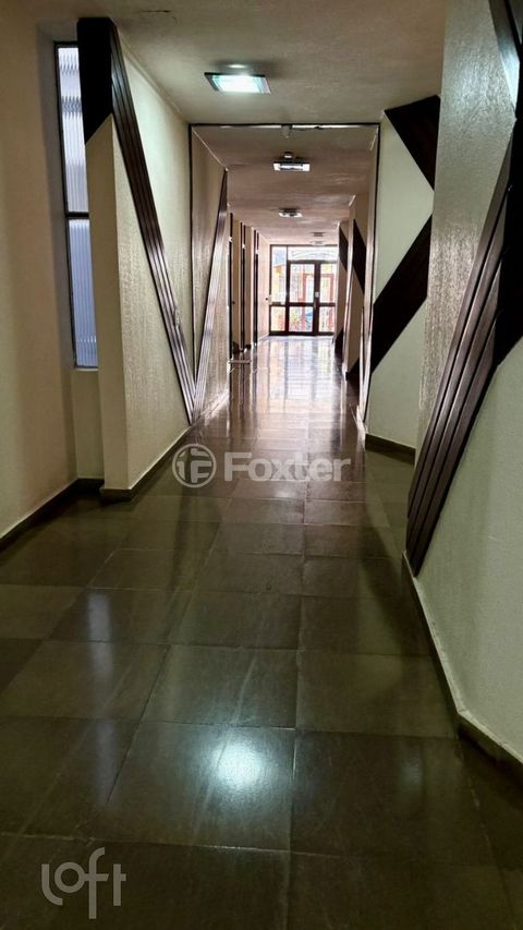 Image 3 - 900748