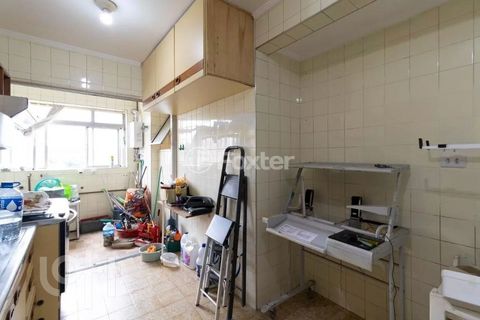 Image 3 - 900749