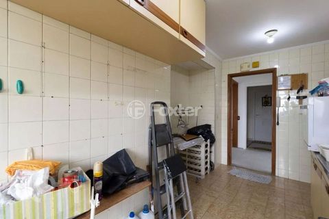 Image 5 - 900749