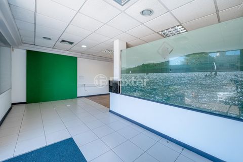Image 3 - 900752
