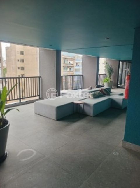 Image 5 - 900755