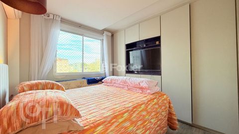 Image 4 - 900765