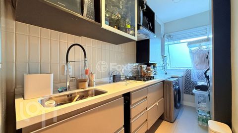 Image 1 - 900765