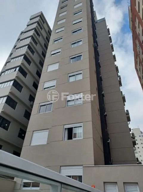 Image 1 - 900769