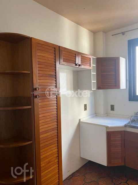 Image 7 - 900772