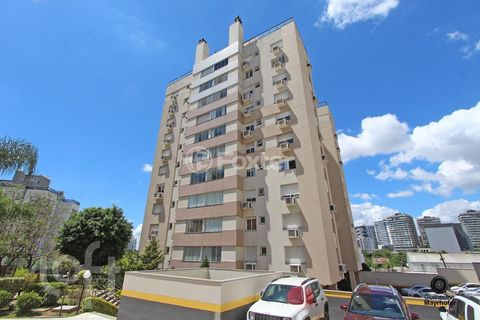 Image 1 - 900778