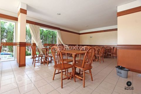 Image 4 - 900778