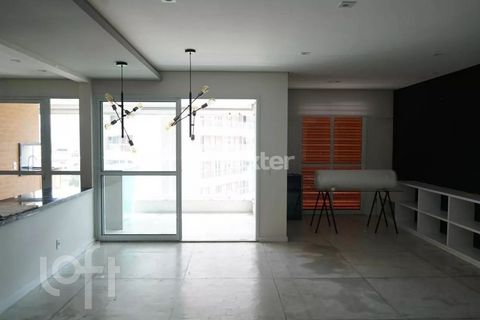Image 9 - 900784