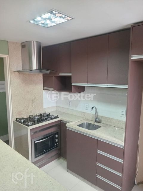 Image 4 - 900803