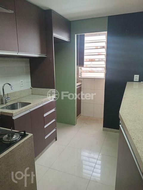 Image 7 - 900803