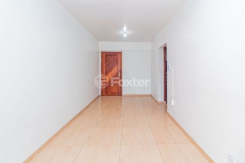 Image 3 - 900814