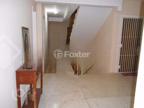 Image 3 - 900881