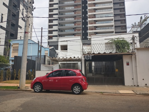 Image 1 - 900886