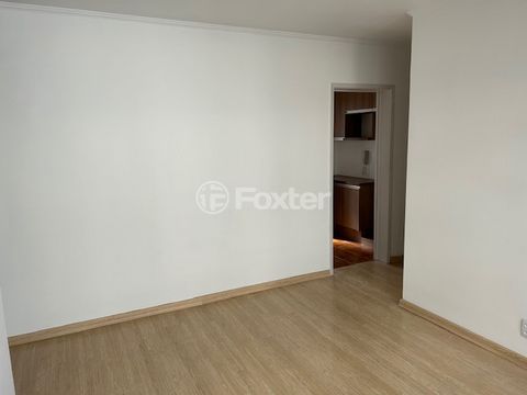 Image 5 - 902282