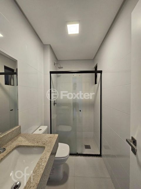 Image 5 - 902314